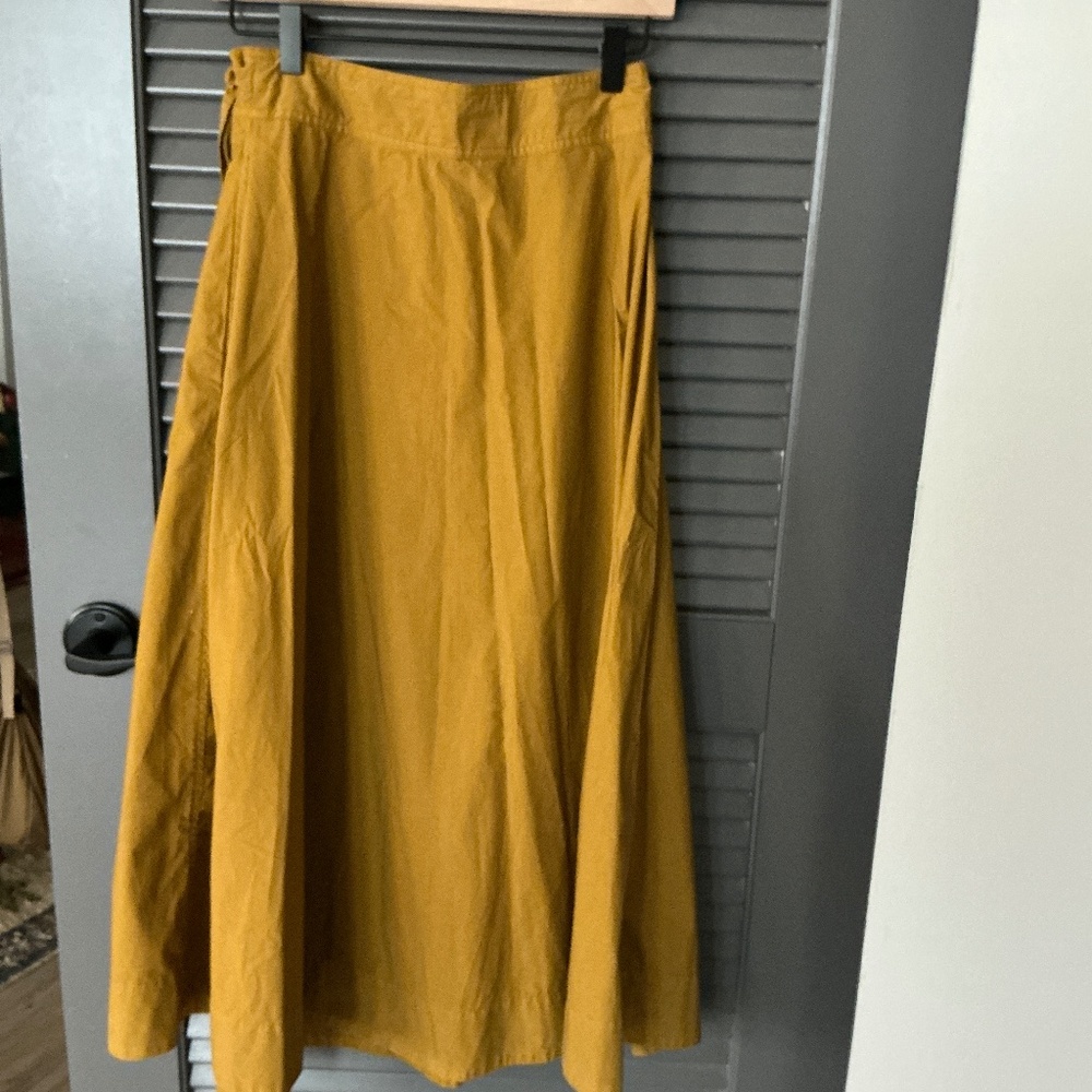 NWT: Toast UK Organic Poplin Wrap Skirt  in  Soft Ochre